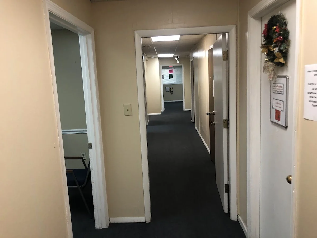 Recovery Place - Photo 5